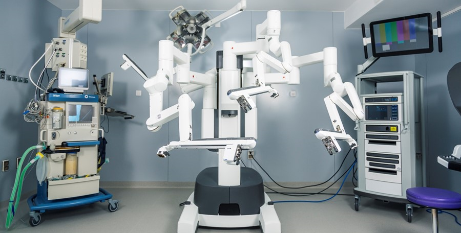Le nouveau robot de chirurgie Da Vinci X à l'Hôpital Claude Galien